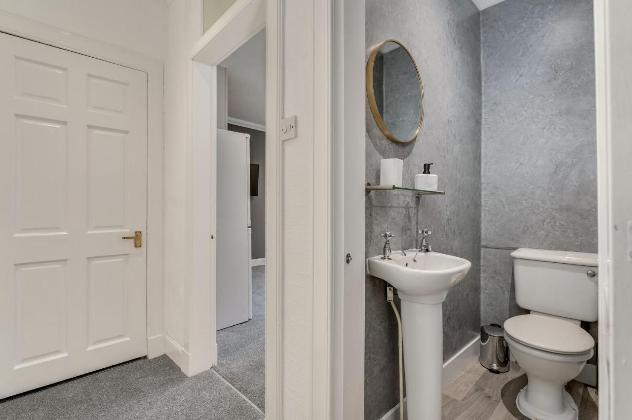 The Garden Flat, Loch Lomond Apartment Alexandria Exterior photo